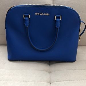 Michael Kors hand bag